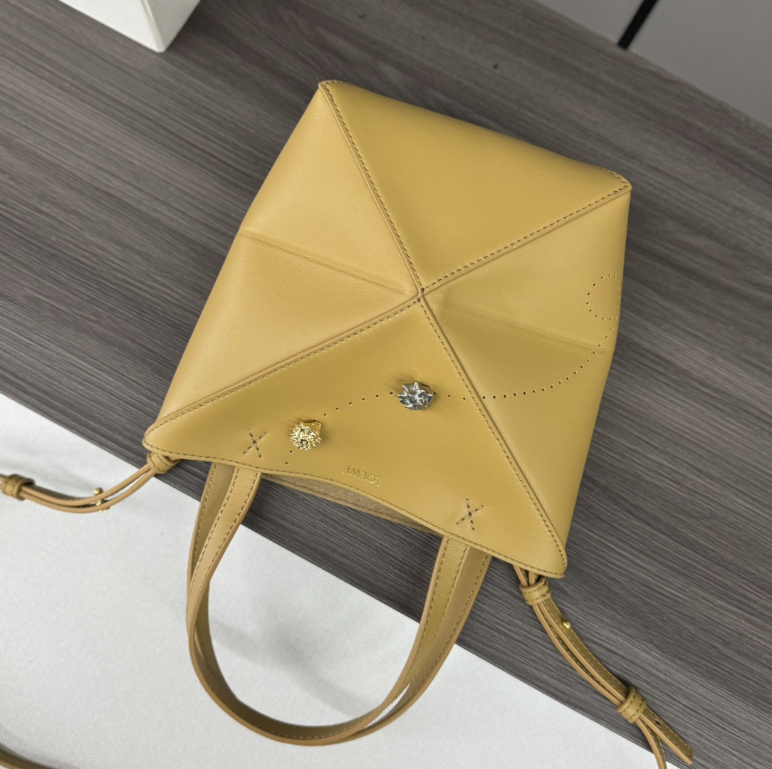 Loewe Puzzle Bags